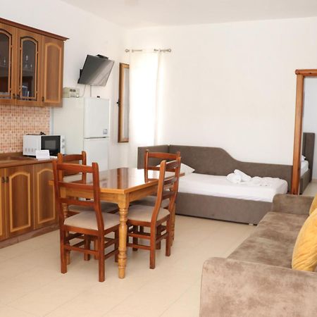 Apartment Celaj Velipojë Extérieur photo